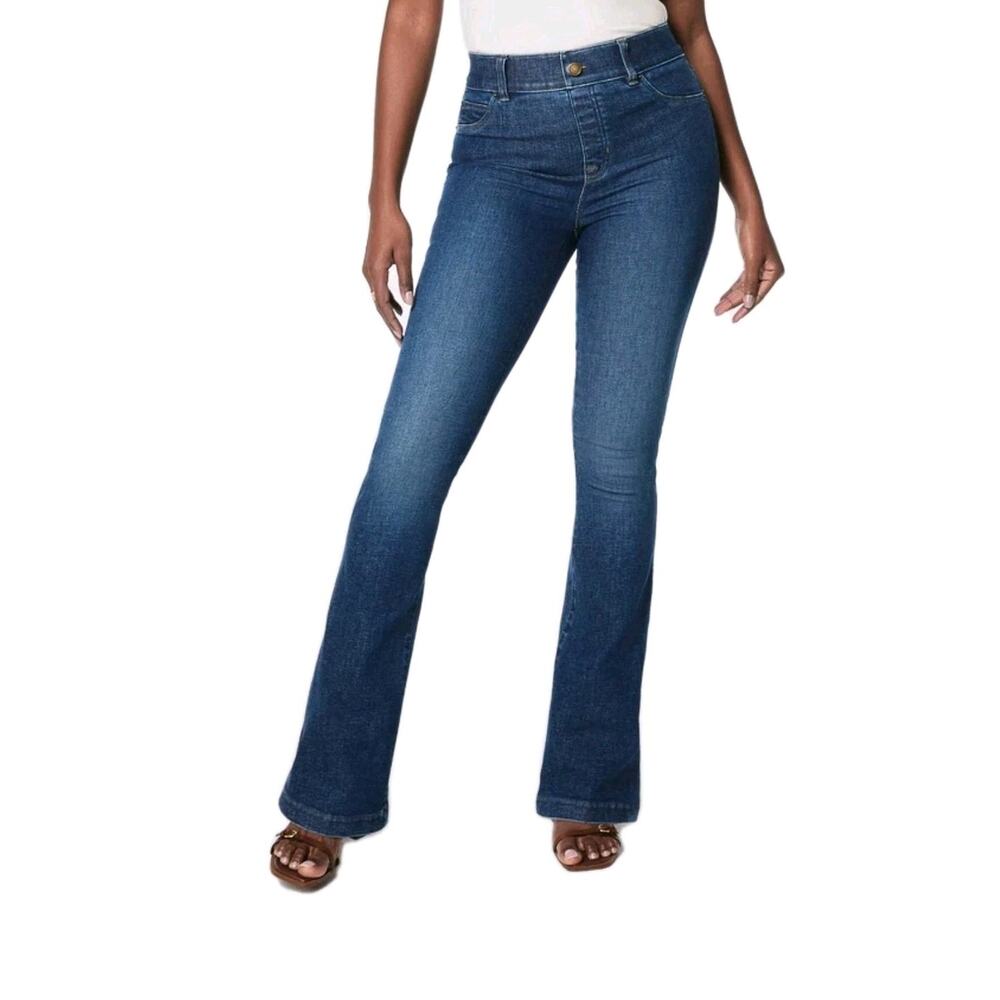 Spanx Flare Jeans in Authentic Blue Classic Pull-on Styling, Pockets Preppy | M